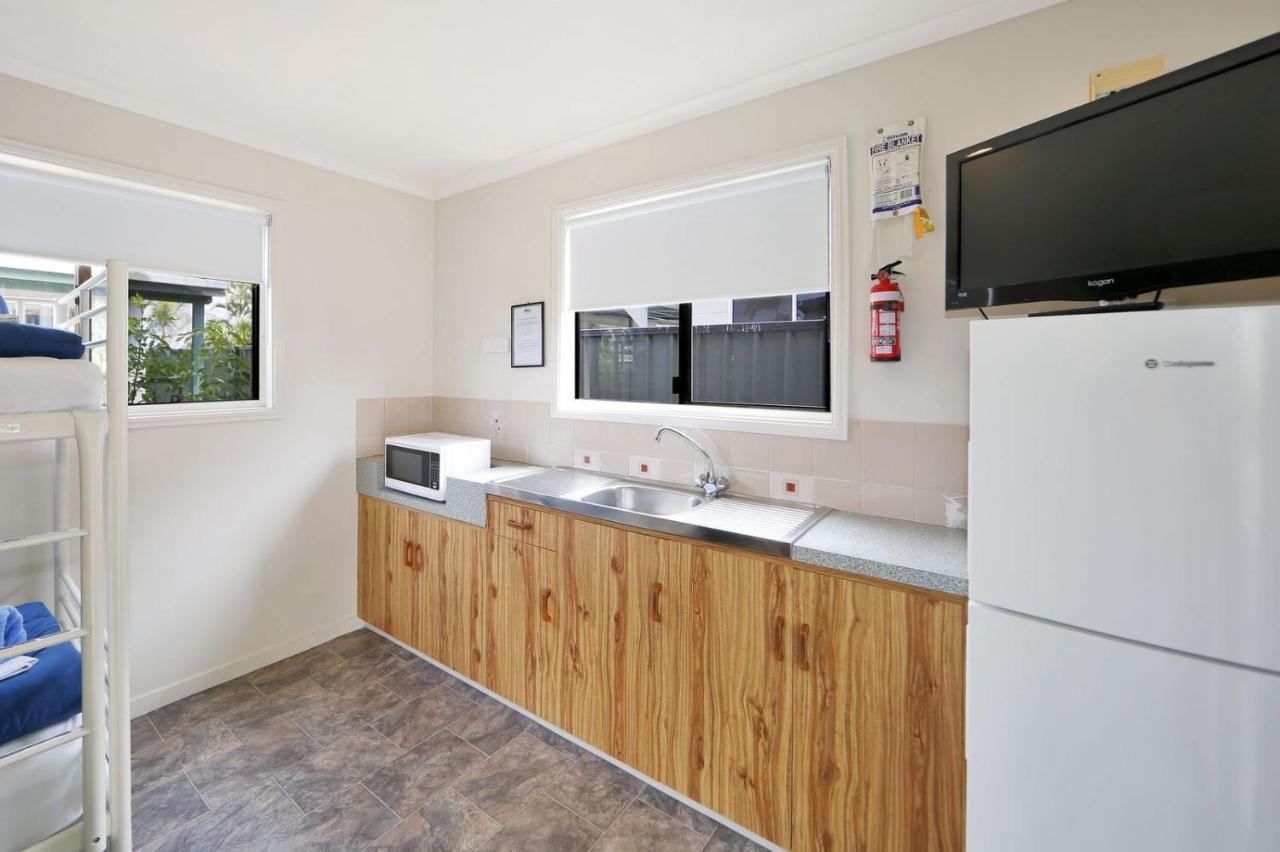 Cane Village Holiday Park Bundaberg Exterior photo
