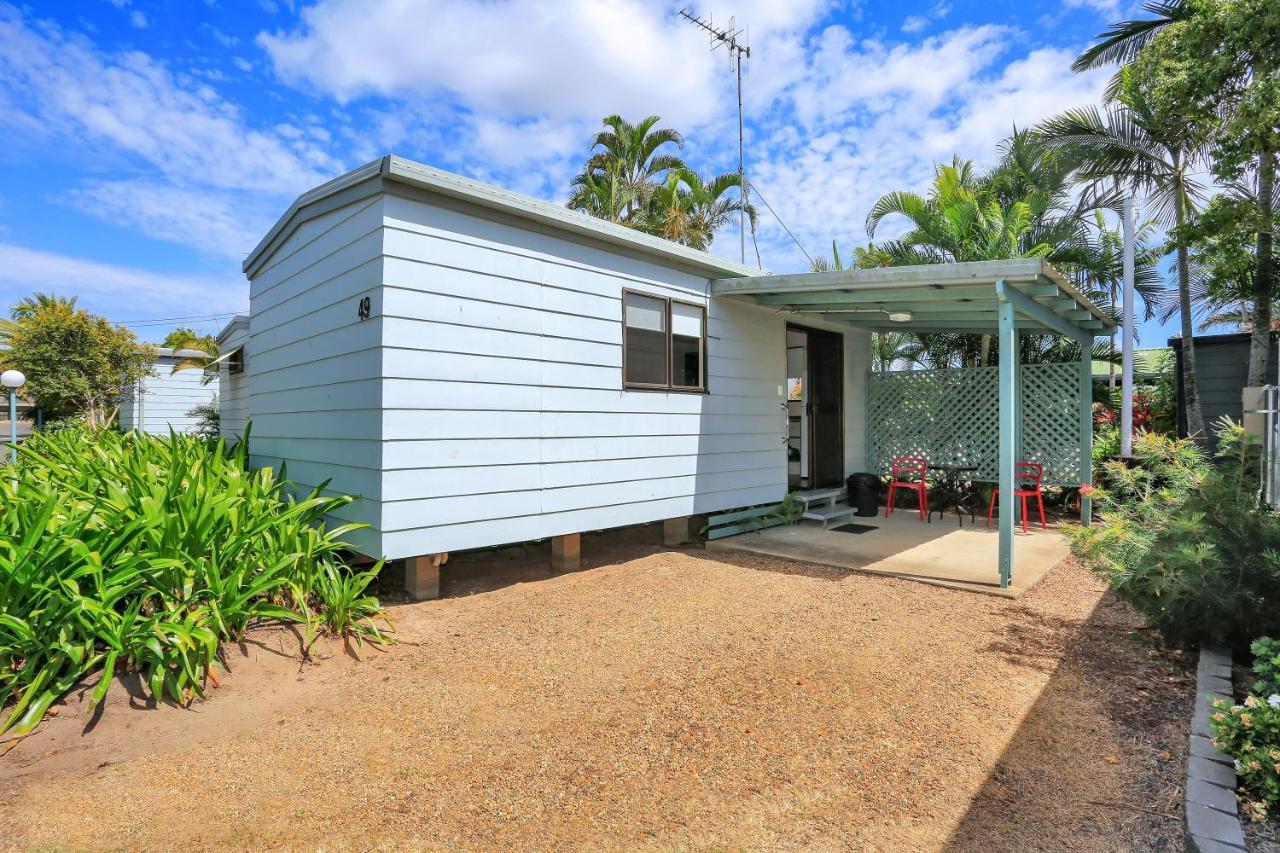 Cane Village Holiday Park Bundaberg Exterior photo