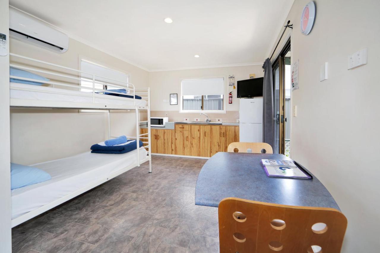 Cane Village Holiday Park Bundaberg Exterior photo