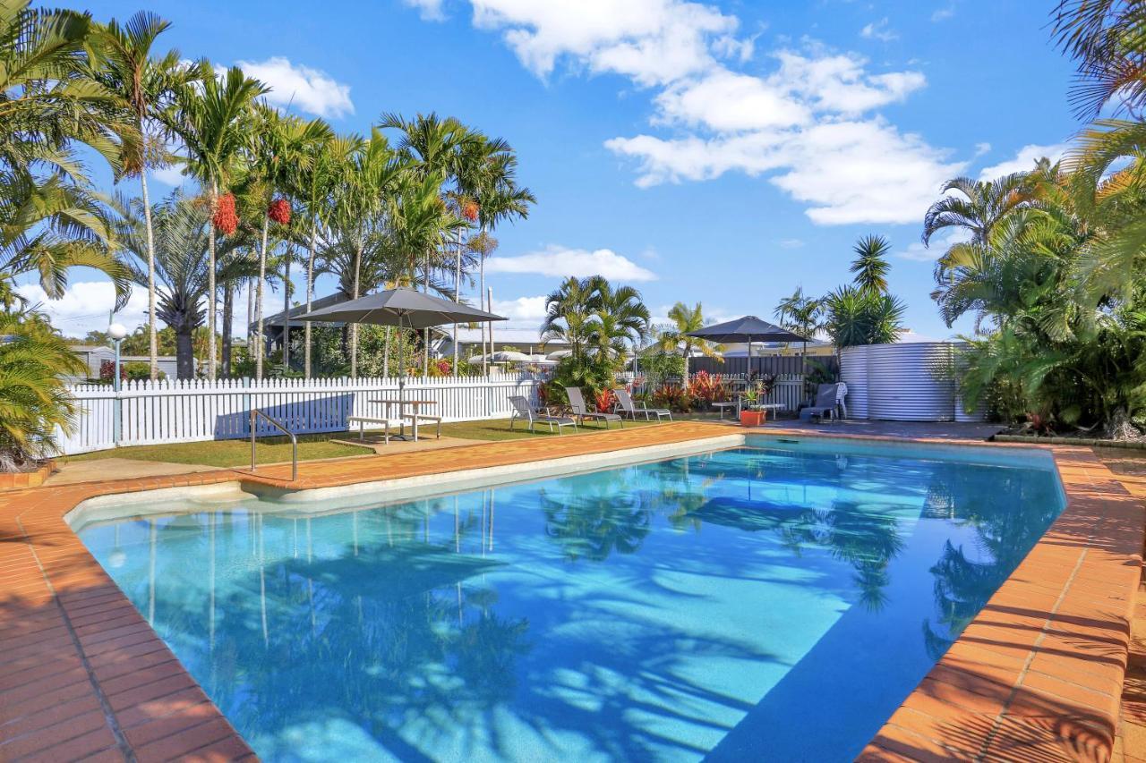 Cane Village Holiday Park Bundaberg Exterior photo